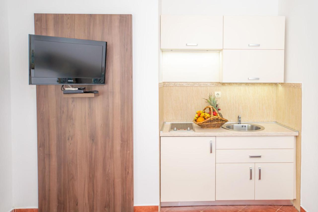 Guest House Medin Petrovac Екстериор снимка