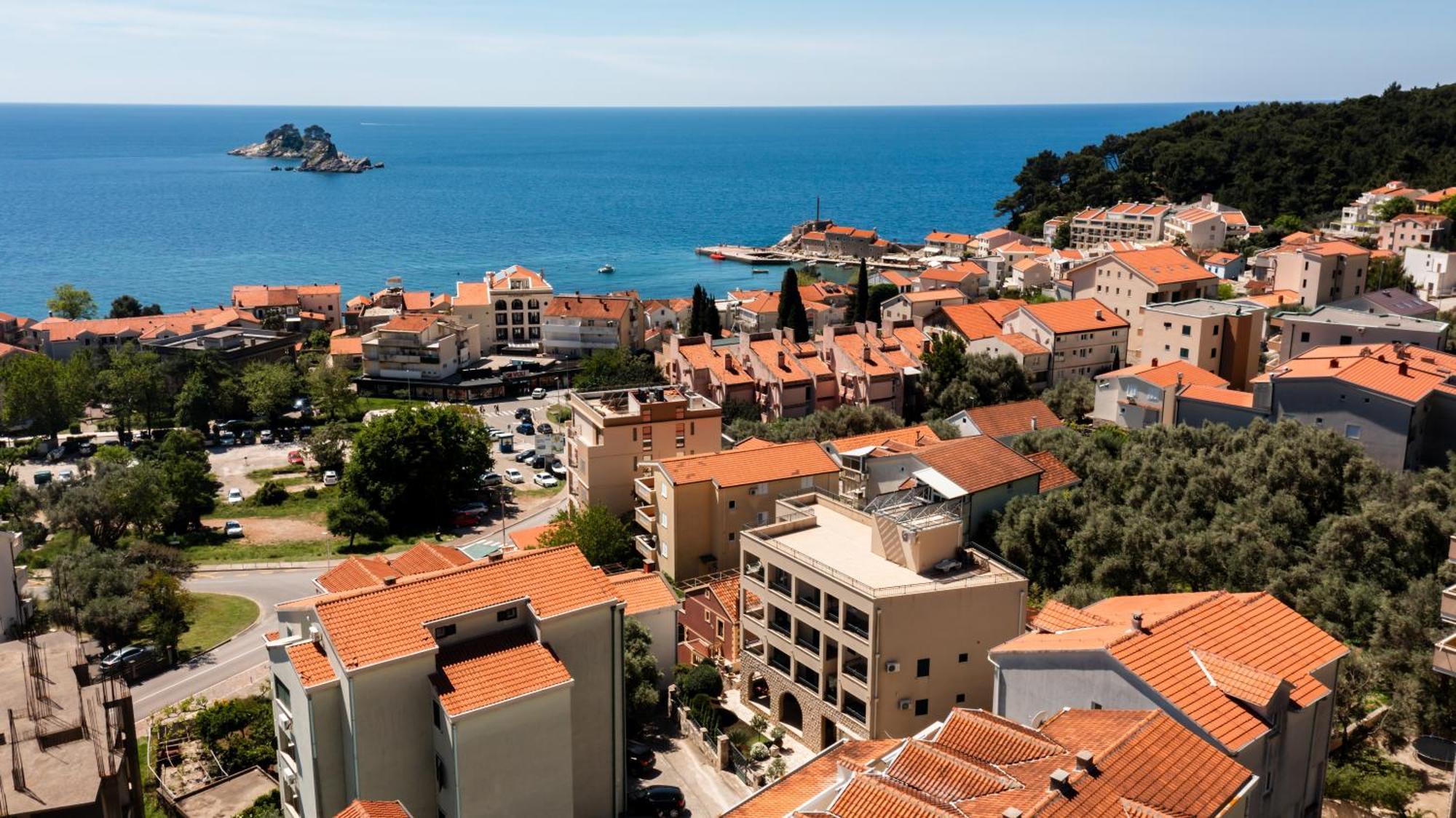 Guest House Medin Petrovac Екстериор снимка