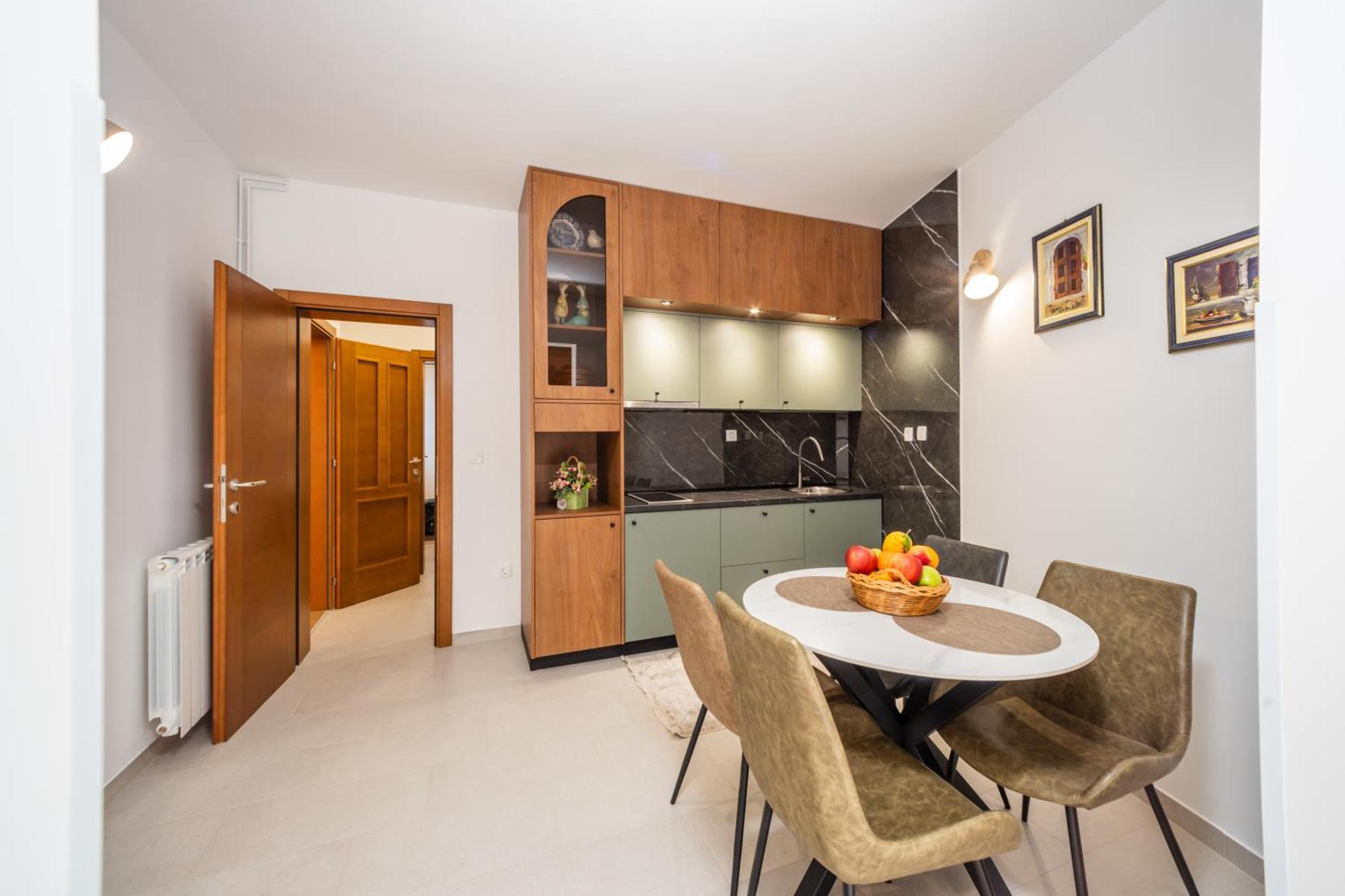 Guest House Medin Petrovac Екстериор снимка
