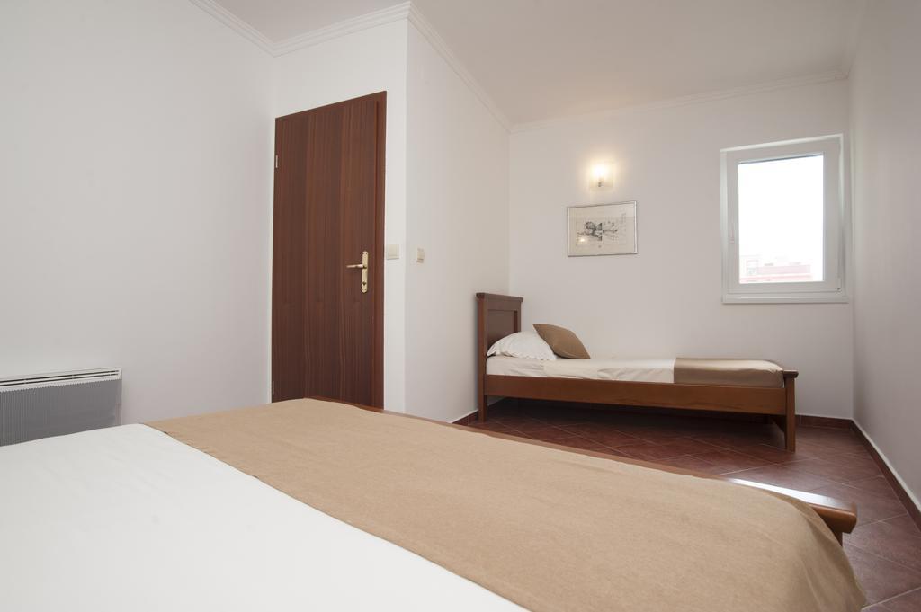 Guest House Medin Petrovac Екстериор снимка